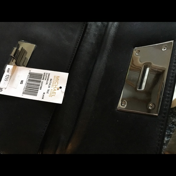 Michael Kors Natalia clutch - Picture 4 of 7